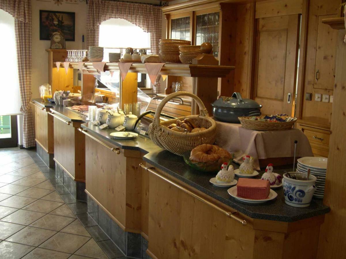 Goldener Hirsch Hotel Burgthann Екстериор снимка